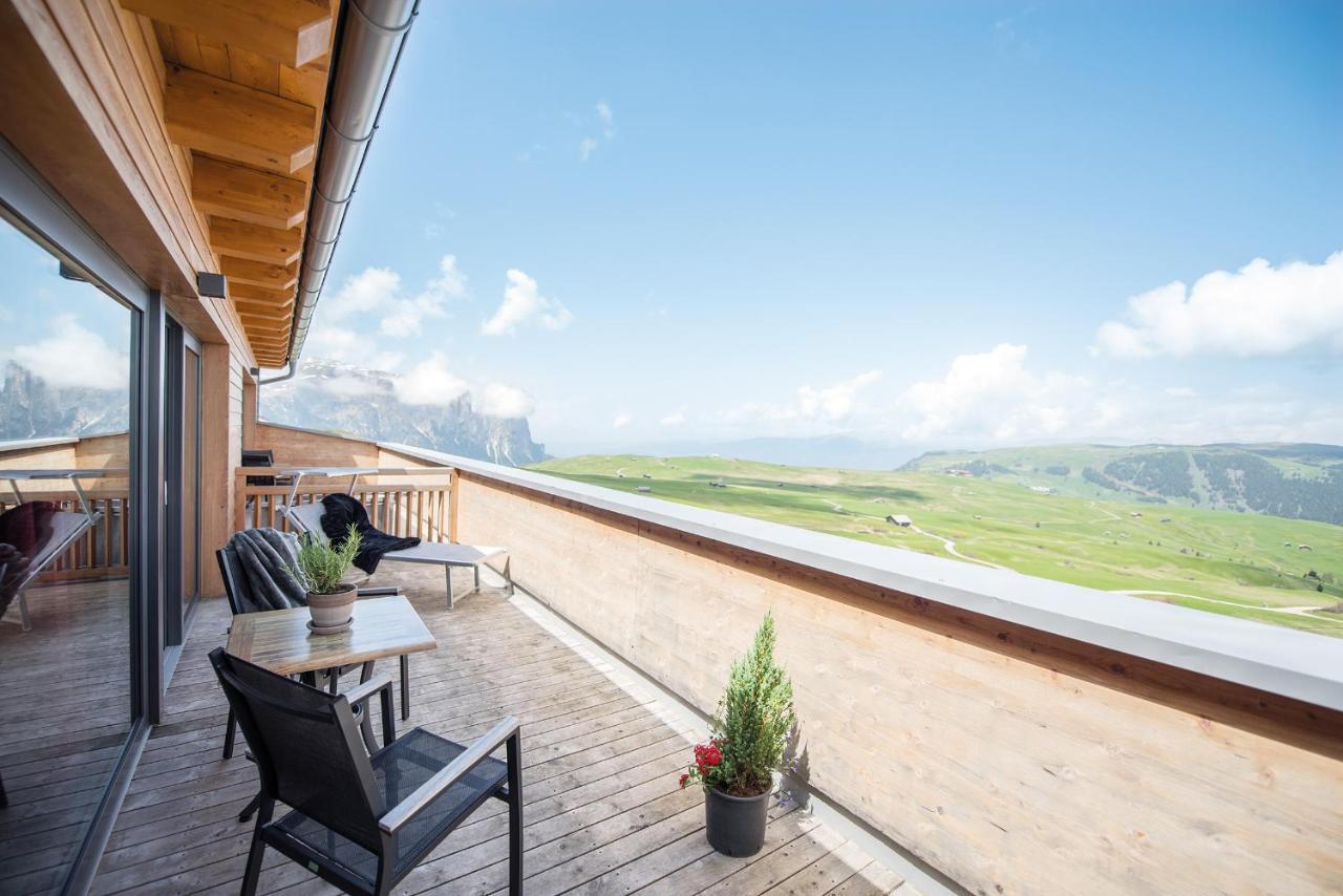 Hotel Goldknopf Alpe Di Siusi Ngoại thất bức ảnh
